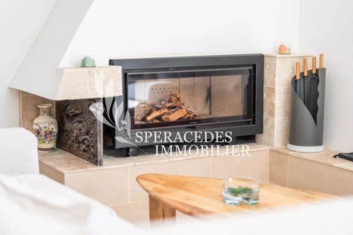 Image No.11-3 Bed House for sale