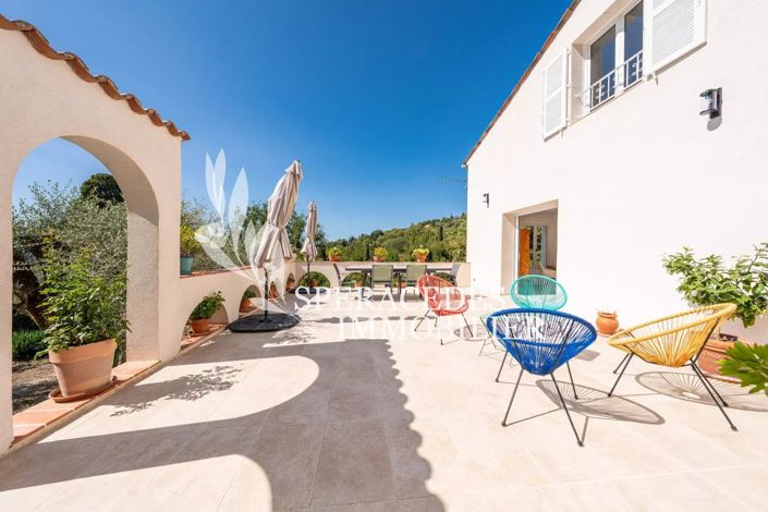 Image No.13-3 Bed House for sale