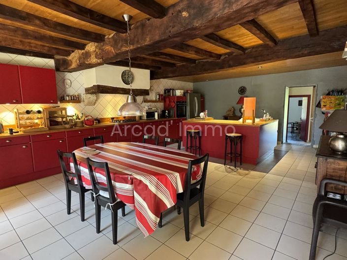 Image No.3-3 Bed House for sale