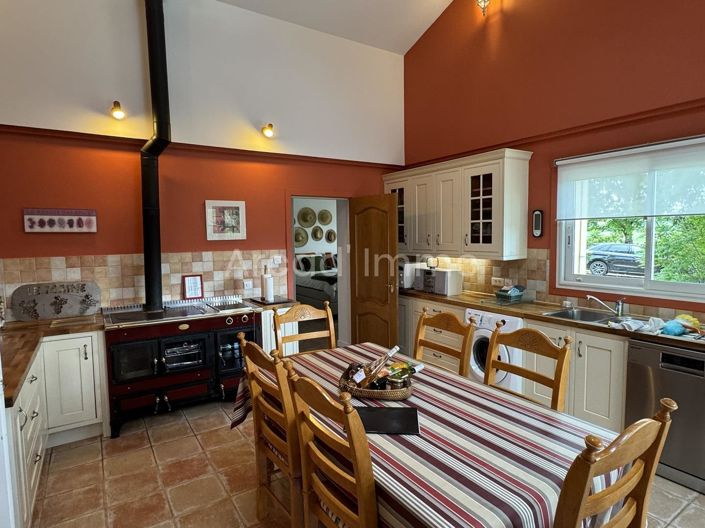 Image No.3-3 Bed House for sale