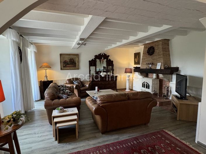 Image No.5-3 Bed House for sale