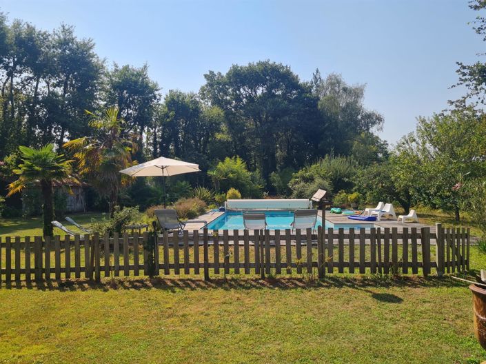 Image No.10-6 Bed House for sale