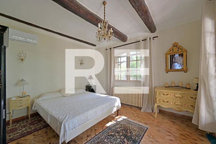 Image No.7-4 Bed House for sale