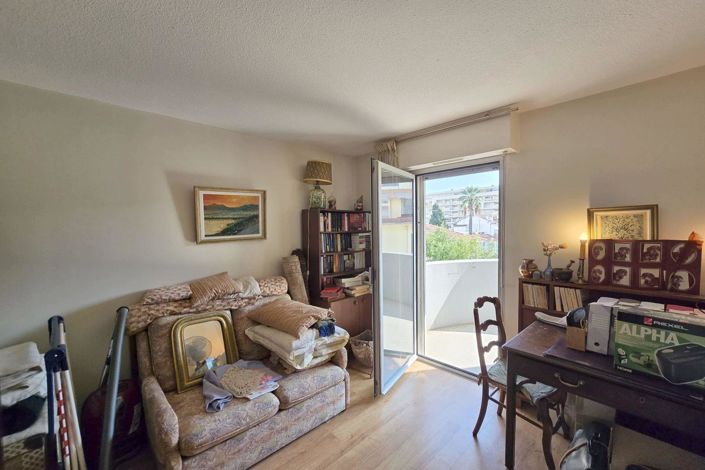 Image No.13-3 Bed Apartment for sale