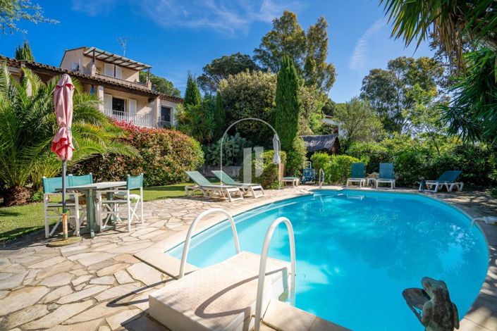 Image No.7-4 Bed House for sale