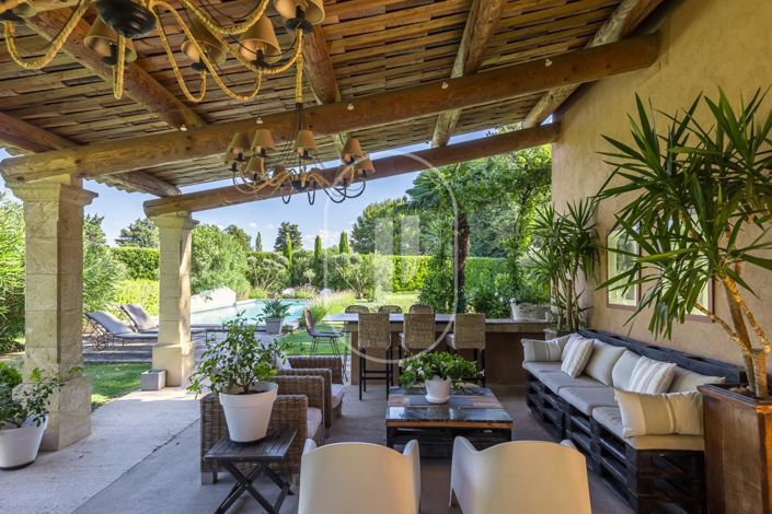 Image No.12-8 Bed House for sale