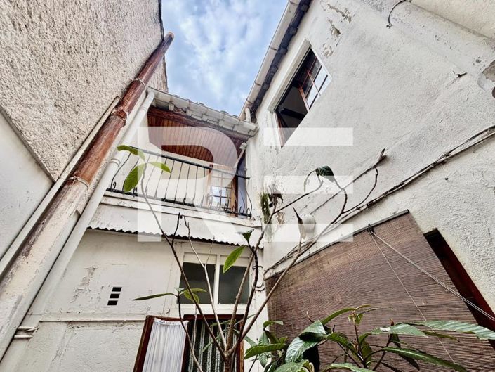 Image No.9-2 Bed House for sale