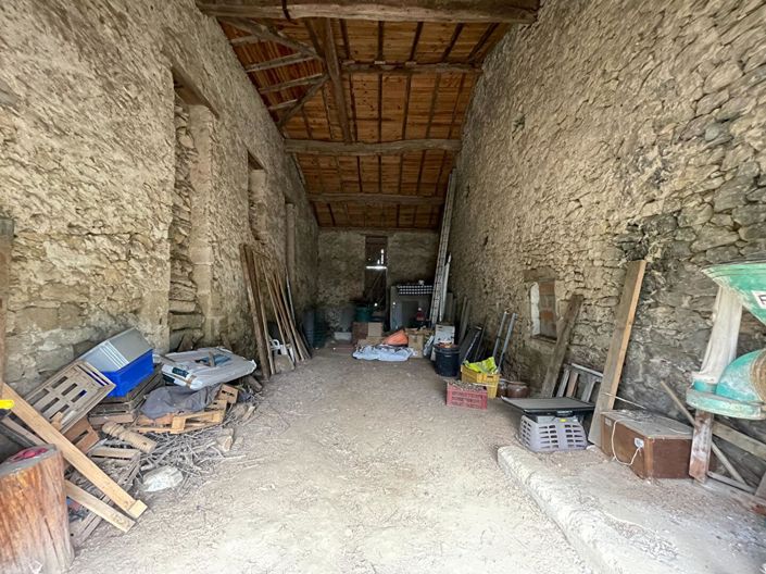 Image No.16-4 Bed House for sale