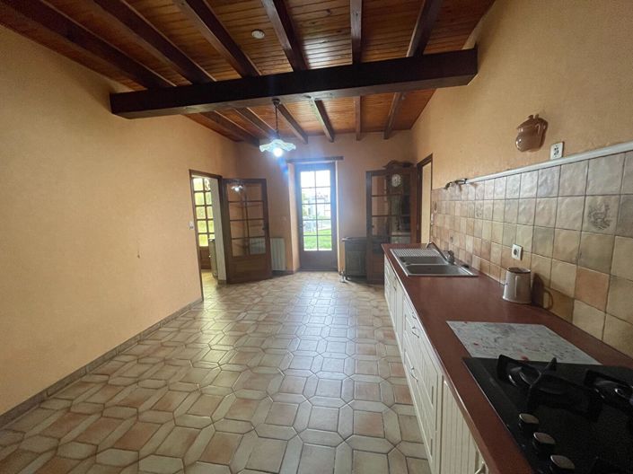 Image No.5-4 Bed House for sale