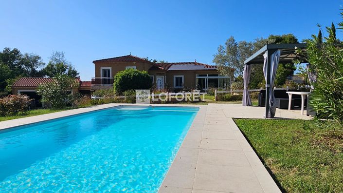 Image No.1-3 Bed House for sale