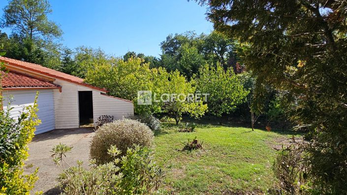 Image No.16-3 Bed House for sale