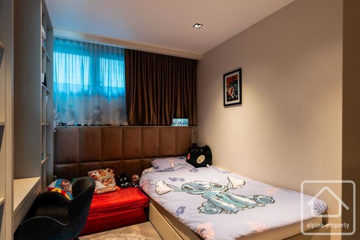 Image No.11-3 Bed Apartment for sale