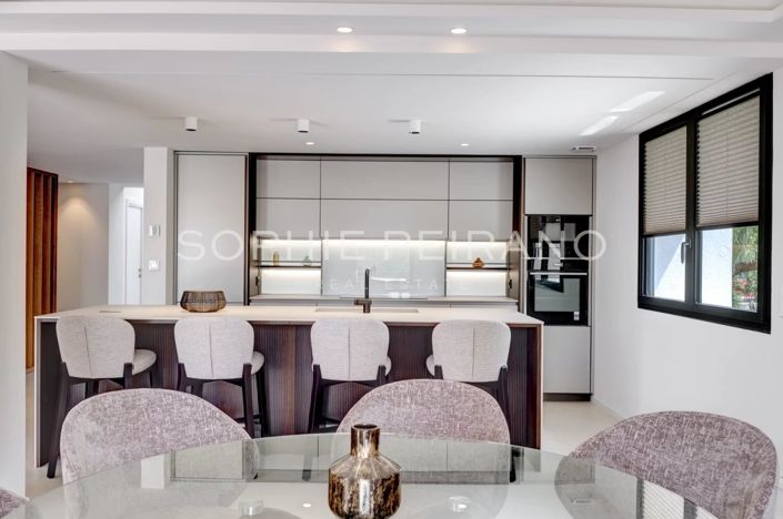 Image No.5-Maison de 5 chambres à vendre à Cannes