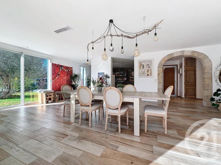 Image No.12-3 Bed House for sale