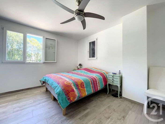 Image No.28-3 Bed House for sale