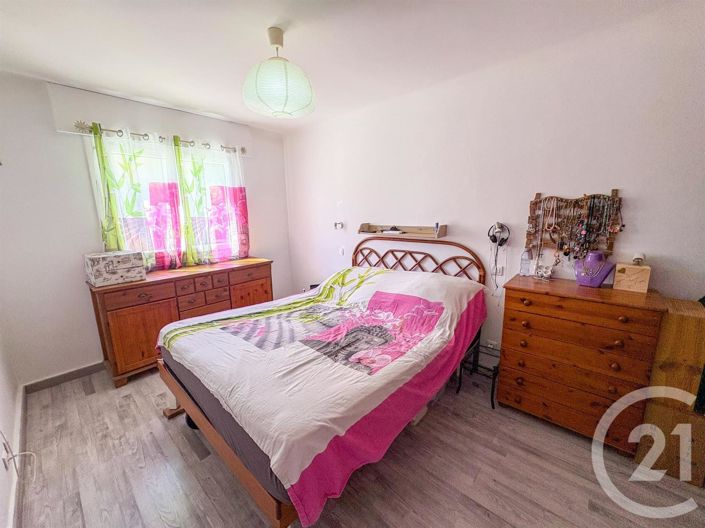 Image No.7-3 Bed Apartment for sale