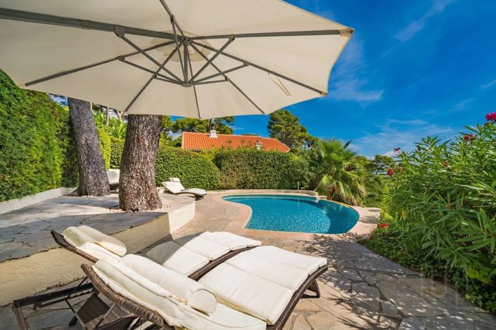 Image No.4-5 Bed House for sale