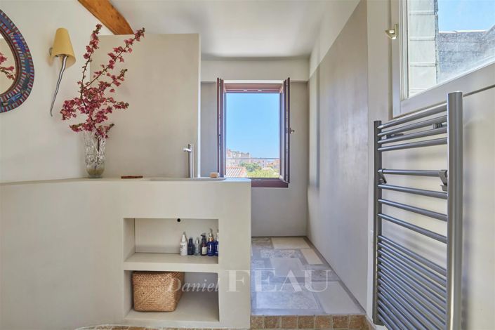 Image No.16-3 Bed House for sale