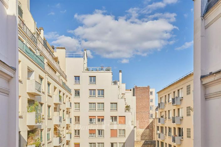 Image No.5-Appartement de 2 chambres à vendre à Paris