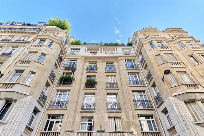 Image No.11-3 Bed Apartment for sale