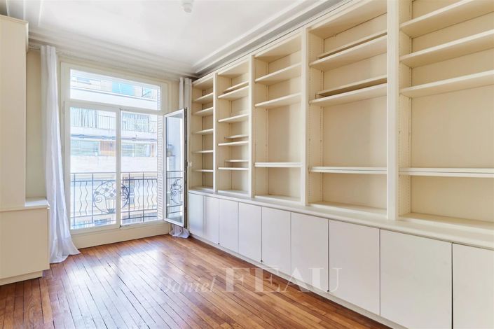 Image No.13-3 Bed Apartment for sale