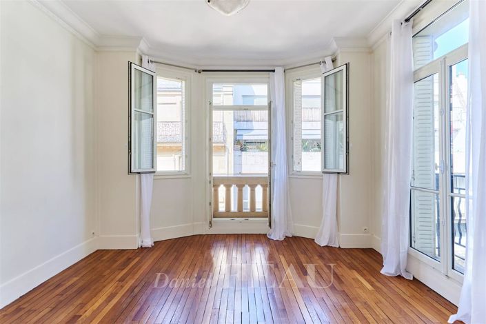 Image No.15-3 Bed Apartment for sale