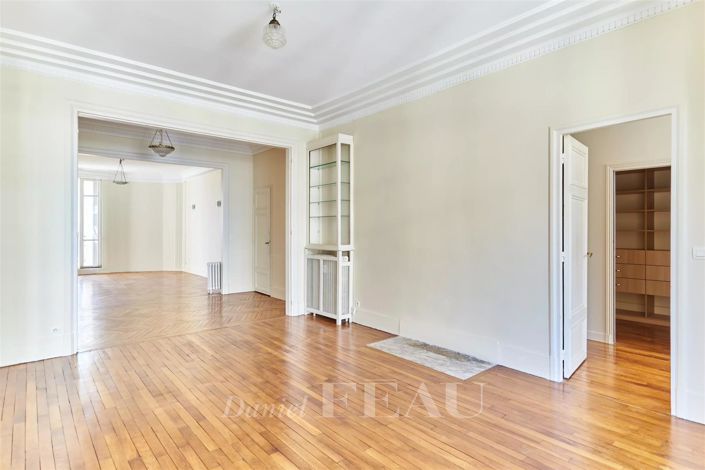 Image No.7-3 Bed Apartment for sale