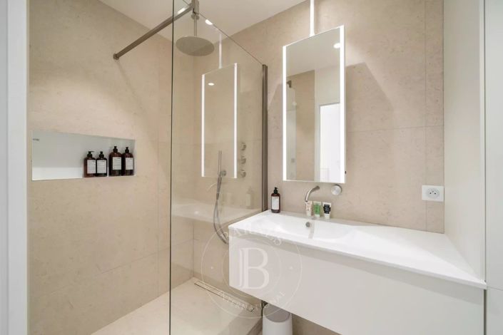 Image No.15-2 Bed Apartment for sale