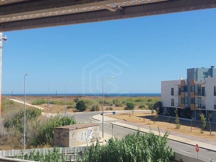 Image No.21-3 Bed Apartment for sale