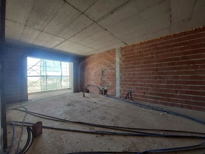 Image No.35-3 Bed Apartment for sale