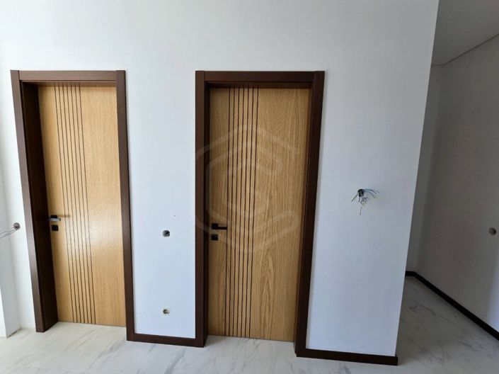 Image No.8-3 Bed Apartment for sale