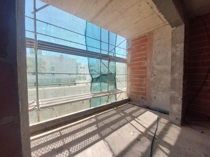 Image No.27-3 Bed Apartment for sale