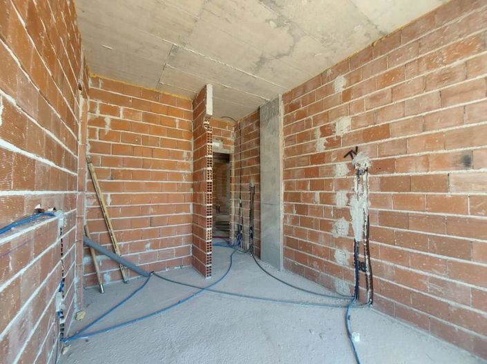 Image No.24-3 Bed Apartment for sale