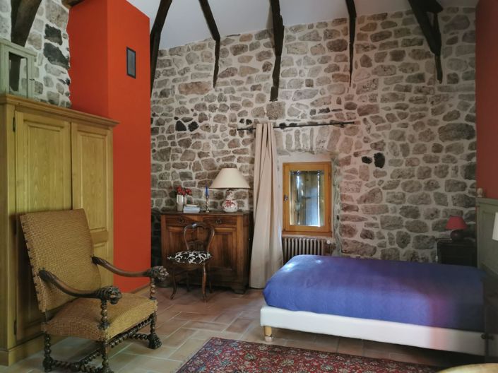 Image No.19-4 Bed House for sale