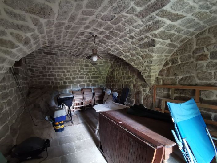 Image No.21-4 Bed House for sale