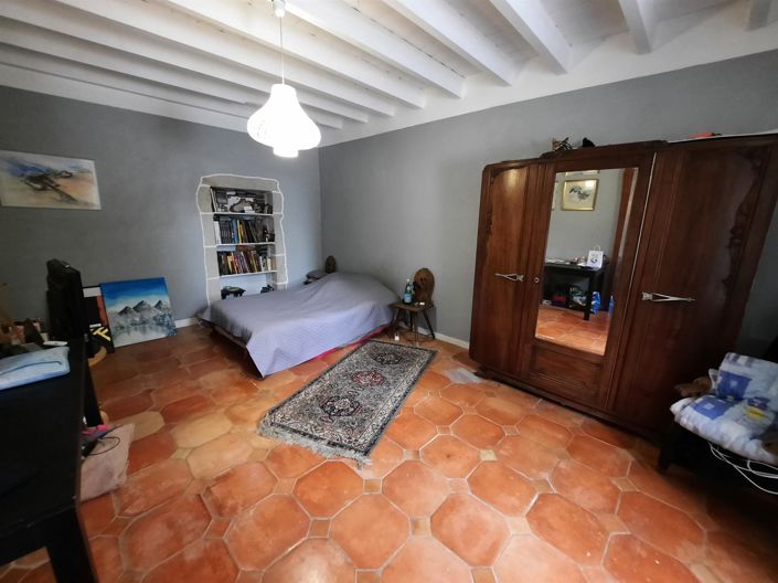 Image No.7-5 Bed House for sale