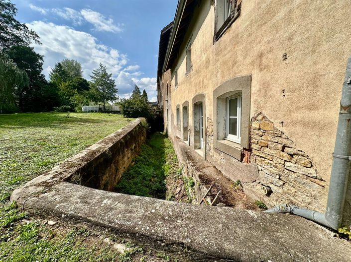 Image No.10-8 Bed House for sale