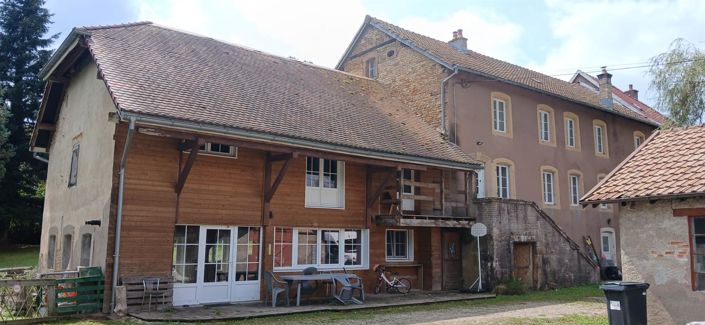 Image No.9-8 Bed House for sale