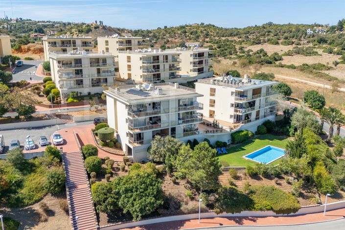 Image No.1-2 Bed Apartment for sale