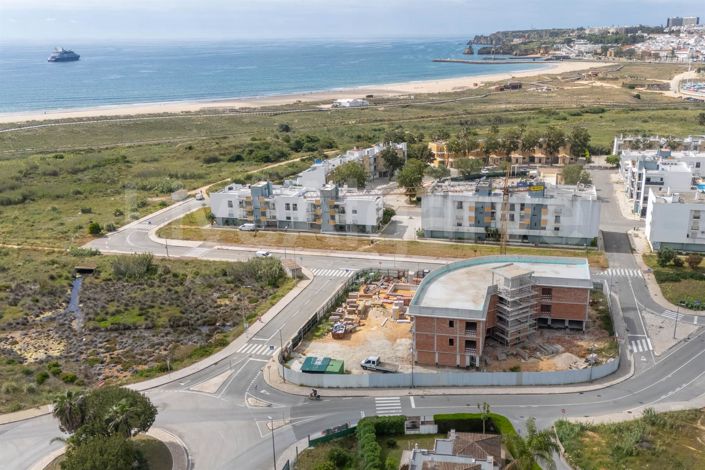 Image No.8-3 Bed Apartment for sale