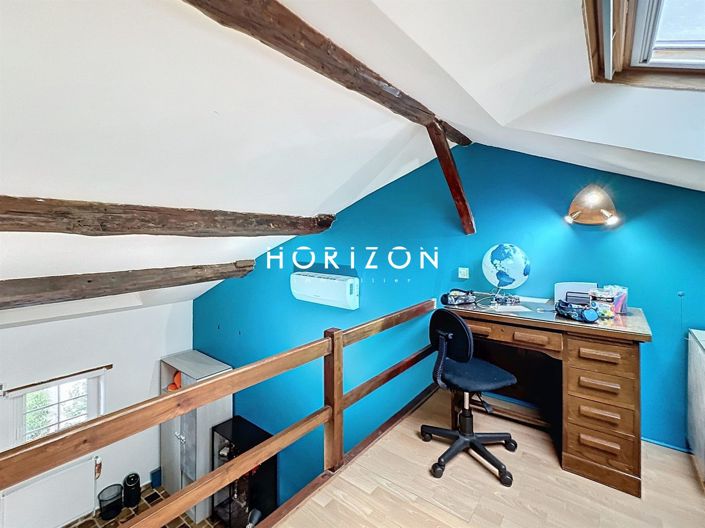 Image No.20-4 Bed House for sale