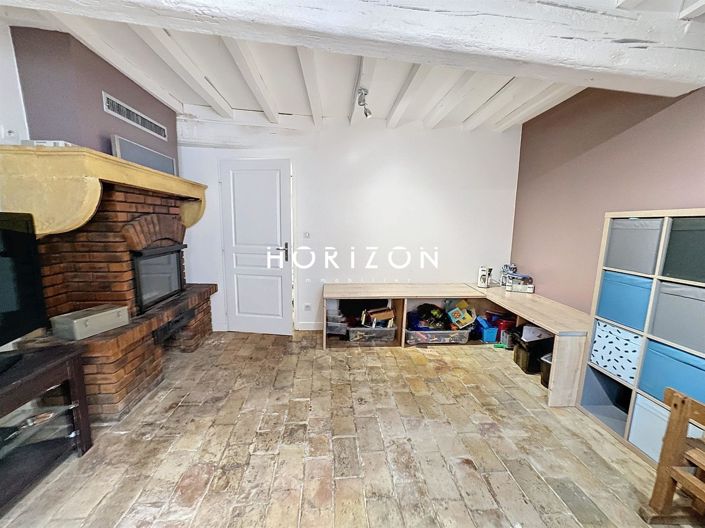 Image No.22-4 Bed House for sale