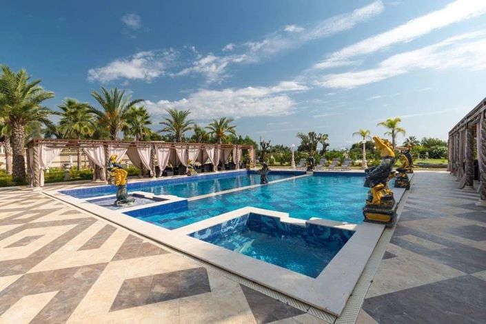 Image No.5-Maison de 13 chambres à vendre à Antibes