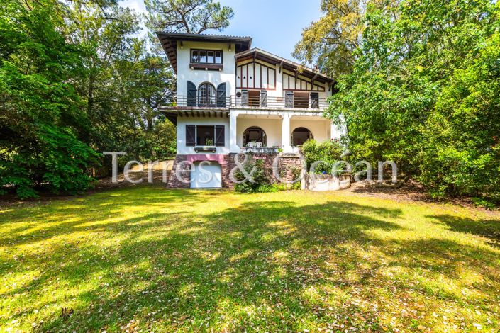 Image No.6-7 Bed House for sale