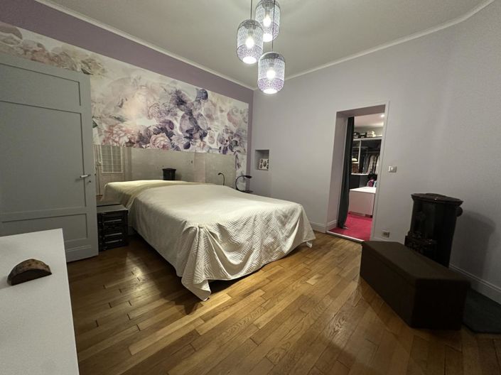 Image No.12-4 Bed House for sale