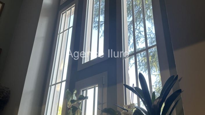 Image No.15-4 Bed Property for sale