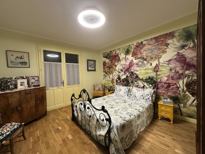 Image No.18-4 Bed House for sale