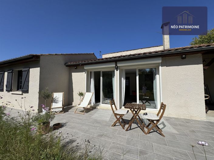 Image No.19-4 Bed House for sale