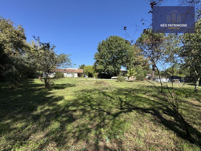 Image No.3-4 Bed House for sale