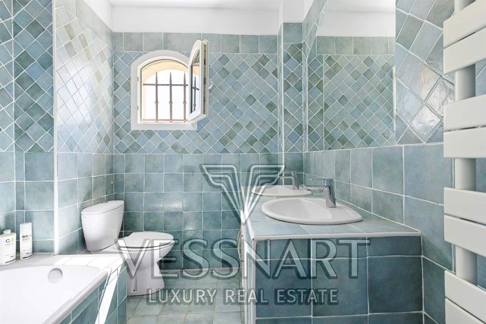 Image No.15-Maison de 5 chambres à vendre à Nice